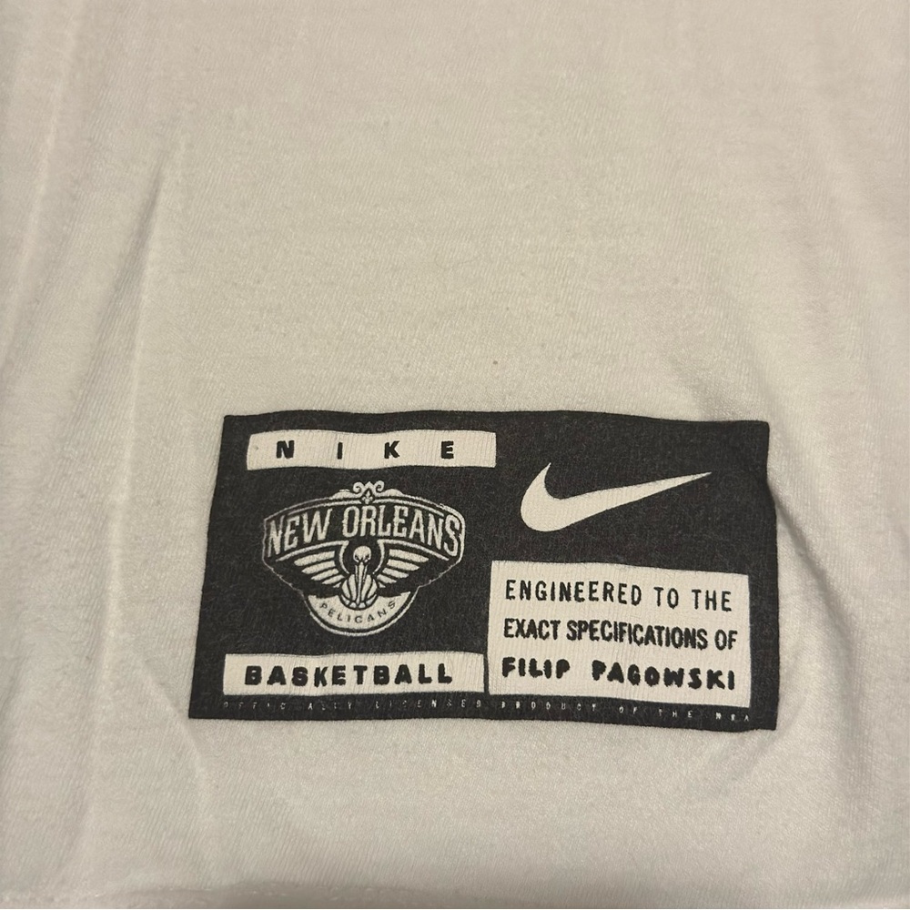 Men's Nike White New Orleans Pelicans Pagowski Collab T-Shirt - Picture 2 of 5